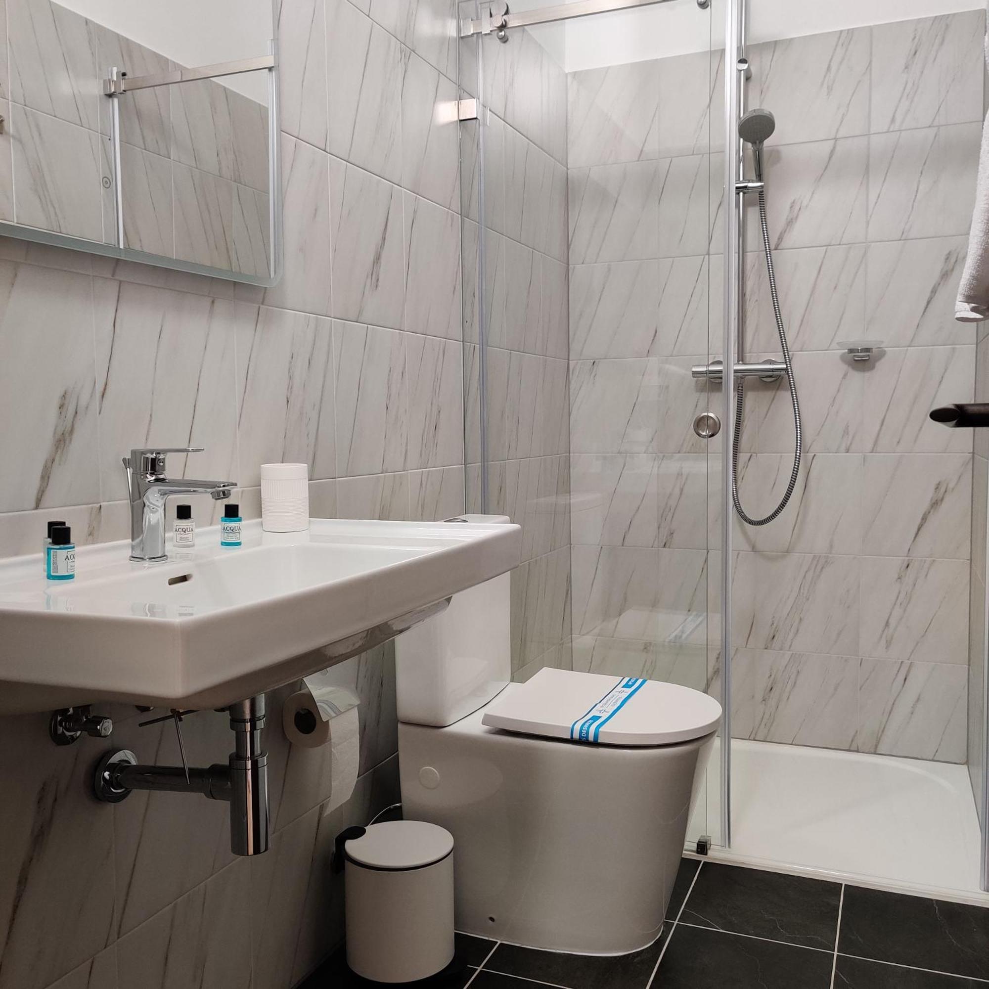 Kyiv Honchara Hotel 외부 사진